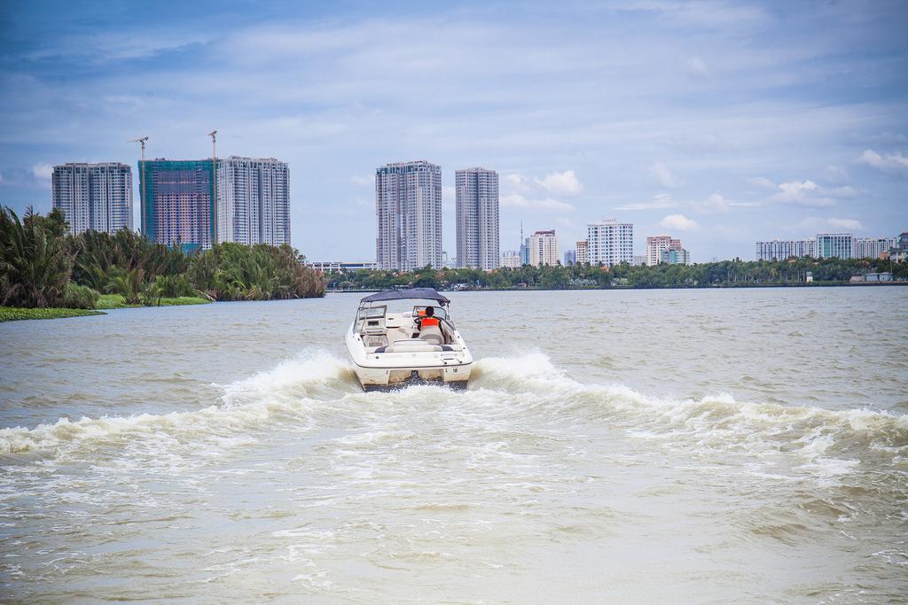 Saigon Riverside Retreat Hotel Хошимин Екстериор снимка