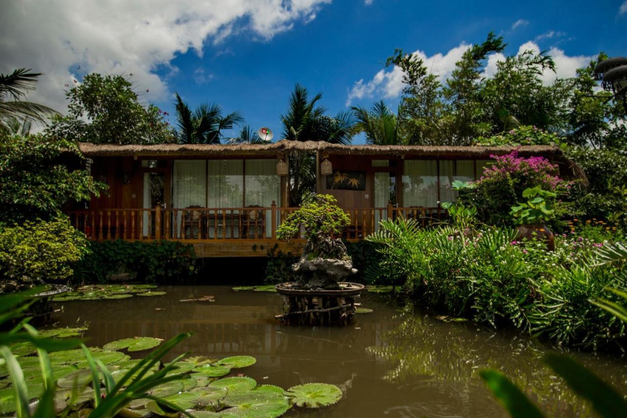 Saigon Riverside Retreat Hotel Хошимин Екстериор снимка